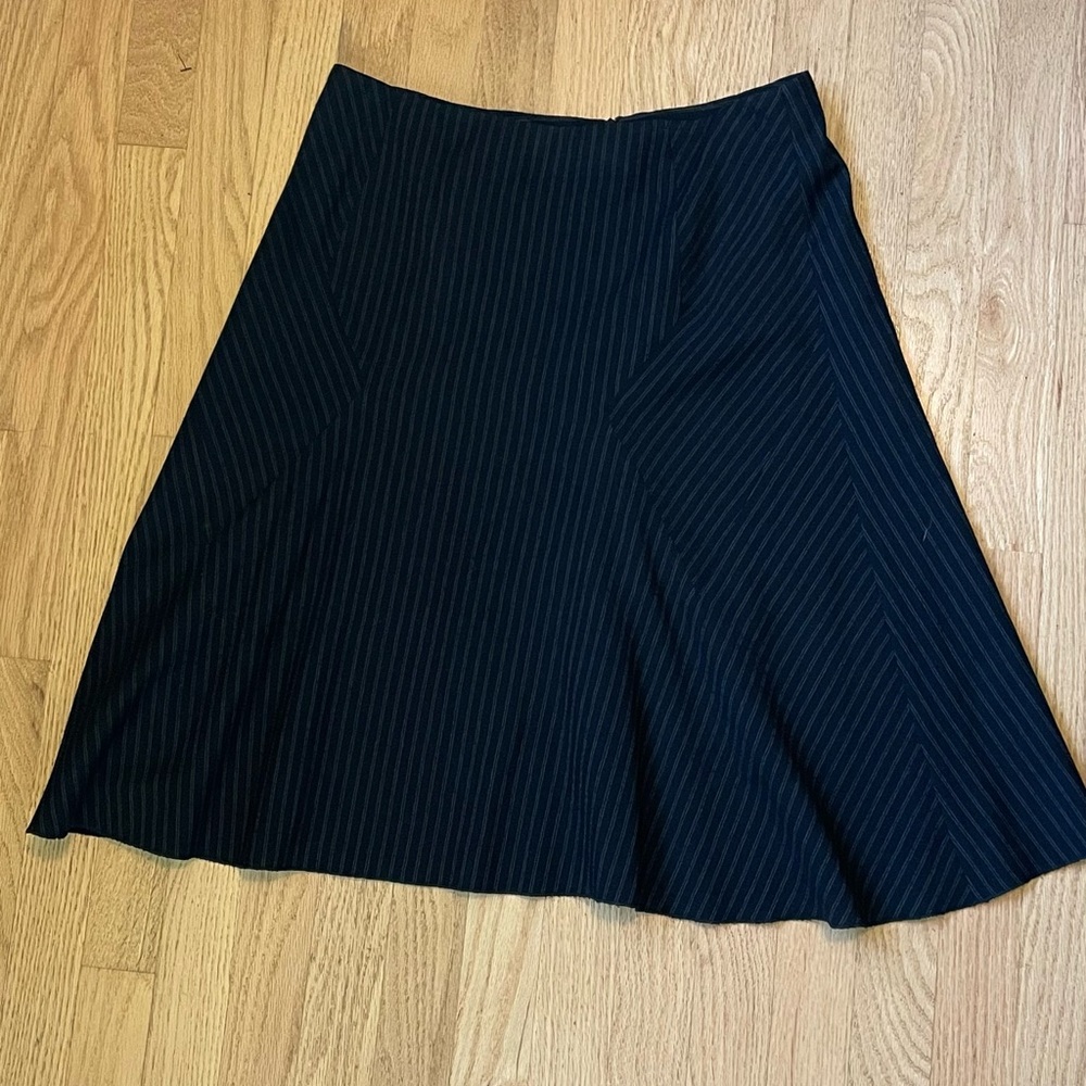 Armani skirt lined